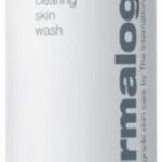 Active Clearing Clearing Skin Wash   AOEisticA pA na pro dospA lou aknA3znA pleAY