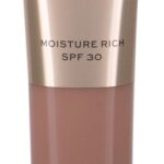 Makeup Revolution - Cc Cream Perfecting Foundation Spf 30 - F9 - Afbeelding 3