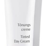 Dr. Hauschka - Tinted Day Cream - 30ml - Afbeelding 2