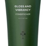 MÁDARA Gloss And Vibrancy Conditioner 200 ml - Cranberry - anti-klit