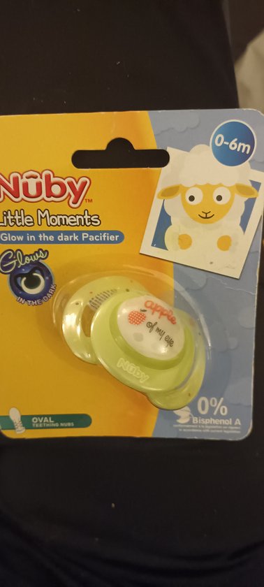 378x840-95 Nuby Natural Fopspeen 0-6m - Glow In The Dark - Afbeelding 1