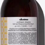 Niet-permanente Kleurshampoo Davines Alchemic Golden 250 ml - Afbeelding 3