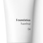 DR. HAUSCHKA - Foundation 04 Hazelnut - 30 ml - Foundation