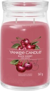 Yankee Candle - Black Cherry Signature Large Jar