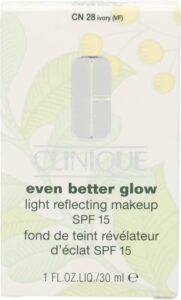 Clinique - Even Better Foundation SPF 15 30 ml - 03 Ivory - Afbeelding 3