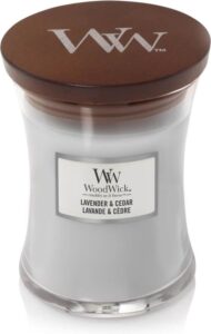 Woodwick Lavender & Cedar Medium Candle - Afbeelding 2