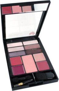 Revlon Eyes & Cheeks + Lips Palette - 300 Berry In Love