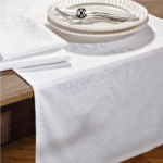 Christian Lacroix Superieur Damast Satijn Tafelloper 100% Gekamd Katoen 220 g/m2 - 50 x 160 cm - Wit - Afbeelding 2