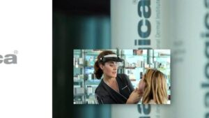 Active Clearing Clearing Skin Wash   AOEisticA pA na pro dospA lou aknA3znA pleAY - Afbeelding 2