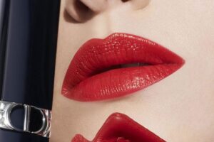 Dior Rouge Barra De Labios Satin 999 - Afbeelding 2