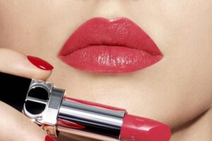 Shiseido Dior Rouge Barra De Labios 028 - Afbeelding 2