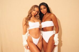 Sunkissed Self-Tan Mousse - Ultra Dark (200 ml) - Afbeelding 3