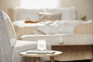 Yankee Candle - White Gardenia Signature Medium Jar - Afbeelding 4