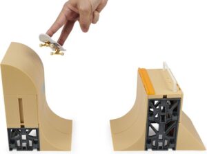 Tech Deck X-Connect - Danny Way Mega Half Pipe - Aanpasbare Ramp Set met PlanB Fingerboard - Afbeelding 8