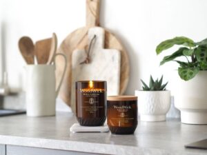 WoodWick ReNew Tomato Leaf & Basil Large Candle - Afbeelding 3