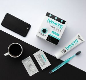 iWhite Instant Whitening Kit Dark Stains - Afbeelding 2