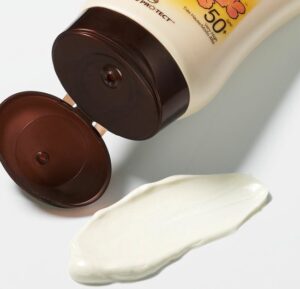 Hawaiian Tropic Satin Protection Sun Lotion - SPF50 - 180ml - 1 Stuk - Afbeelding 4