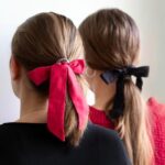 Invisibobble - Wrapstar - Zwart met print - Haarelastiek met lint - 1 stuk - Afbeelding 3