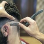 Rvs Scheermes Mannen inclusief 10 double edge scheermesjes - Barbiersmes - Shavette - Kappers Mes - Klassiek open scheermes - Klapmes - Afbeelding 4