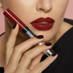 Deborah Milano Absolute Lasting Liquid Lipstick - 19 Burgundy - Duo lippenstift langhoudend - Donker Rood - Afbeelding 2