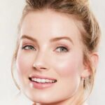 Lily Lolo Illuminator - Rosé - Afbeelding 4