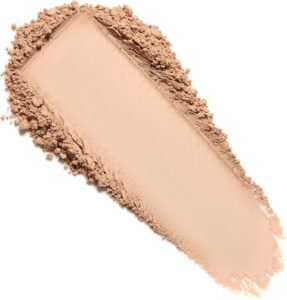 Lily Lolo Mineral Foundation SPF 15 In the Buff