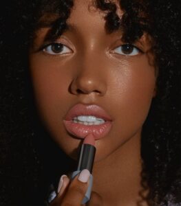 MÁDARA Velvet Wear Matte Cream Lipstick #34 Whisper - shea butter - vegan - Afbeelding 3