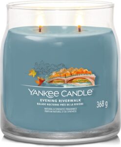 Yankee Candle Evening Riverwalk Signature Medium Jar - Afbeelding 2