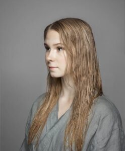 Maria Nila - Sheer Silver Shampoo 1000 ml - Afbeelding 4