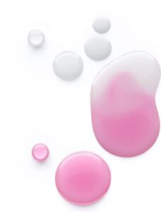 essence Lippenolie Hydra Kiss 01 Kiss From A Rose, 4 ml - Afbeelding 2