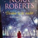 Donker is de Nacht Nora Roberts