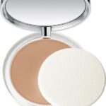 CLINIQUE Almost Powder Makeup SPF15 podk ad w pudrze z ochron  przeciws oneczn  05 Medium 10g