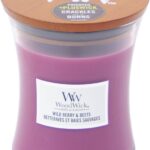 Woodwick Wild Berry & Beets Medium Candle - Geurkaars
