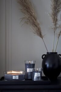 WoodWick Geurkaars Medium Evening Onyx 275 gr - Afbeelding 2