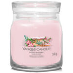 Desert Blooms Signature Candle - Vonná svíčka 368.0g