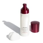 Shiseido Defend Skincare Complete Cleansing Microfoam 180 Ml - Afbeelding 2