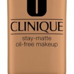 Clinique Stay-Matte Oil Free Foundation - 15 Beige - Afbeelding 3