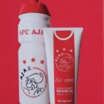 Ajax Bidon fles 750ml en met Hair and body douchegel 200ml in geschenkverpakking - Ajax cadeauverpakking met drinkfles en douche gel