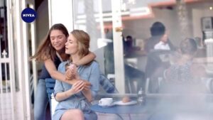 Nivea Creme Care Reinigingsmelk Gezichtsreiniger - 200 ml - Afbeelding 2