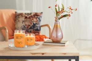 Yankee Candle - Farm Fresh Peach Signature Large Jar - Afbeelding 2