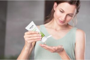 Brightening Washing Gel For Problematic Skin Natura L Ly Clear 100 Ml 100ml - Afbeelding 4