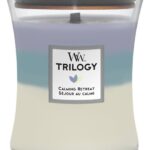 WoodWick Hourglass Medium Trilogy Geurkaars - Calming Retreat