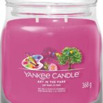 Yankee Candle - Art In The Park Signature Medium Jar