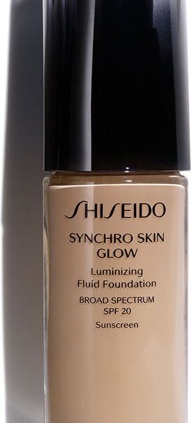 Liquid  Luminizing Fluid Foundation  Synchro Skin Glow SPF 20  Luminizing Fluid Foundation  30 ml