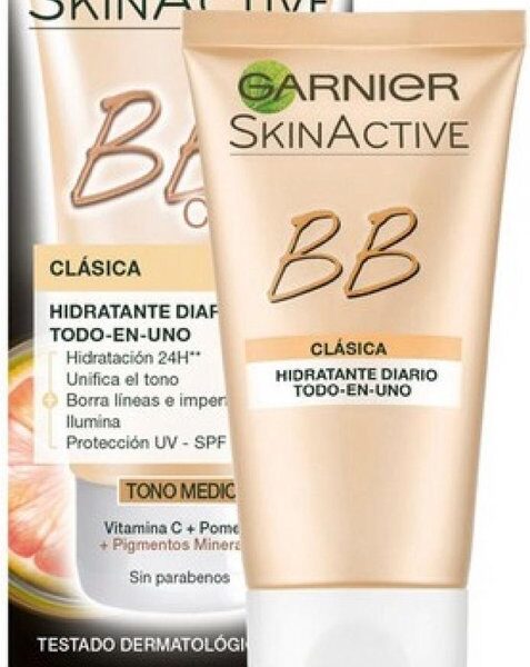 Garnier - Vochtinbrengende Crème Make-Up Effect Skin Naturals Garnier Medium - Unisex -