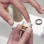 Proraso Moustache Wax Wood and Spice 15 ml. - Afbeelding 3