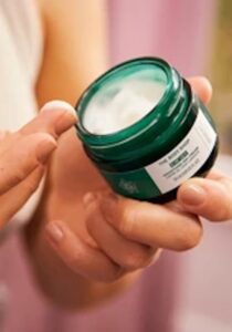 The Body Shop Edelweiss Smoothing Day Cream 50 ML - Afbeelding 2